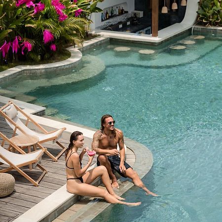 Quma Hotel Gili Trawangan Zewnętrze zdjęcie